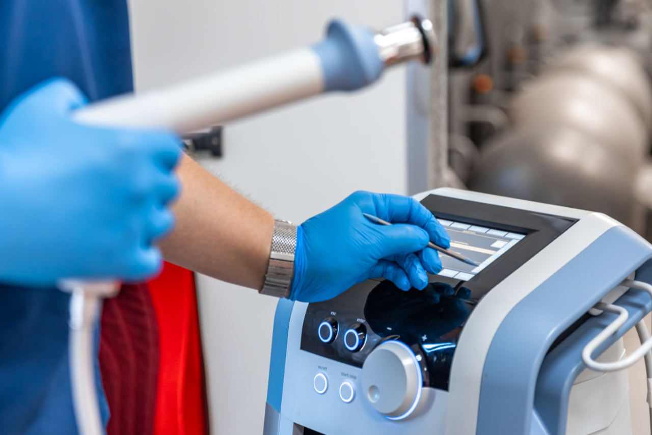 Συσκευή θεραπείας με κρουστικά κύματα